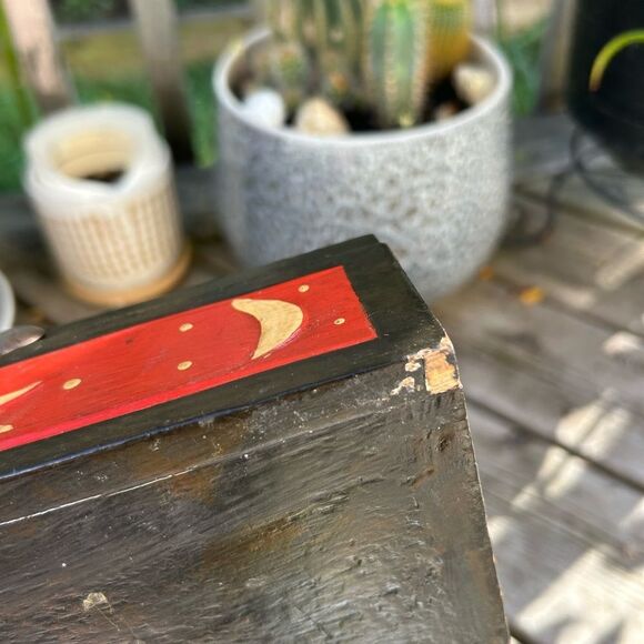 Hand Carved & Painted Celestial Wood Trinket Box Sun Moon Indonesia Vtg 90s - Picture 8 of 16